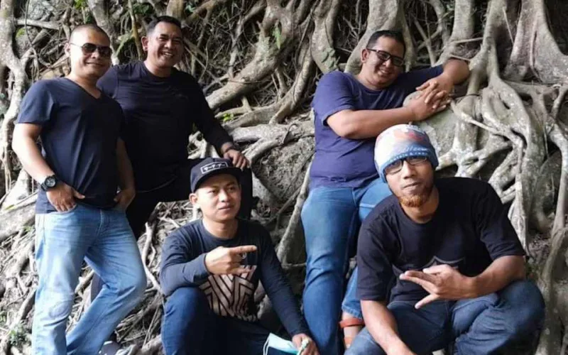 Para personal grup band Heniikun Bay. (Dok. Istimewa)