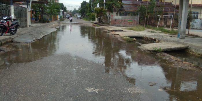 LPMK Dumai Kota Pertanyakan Usulan Perbaikan Jalan Tenaga dan Teratai