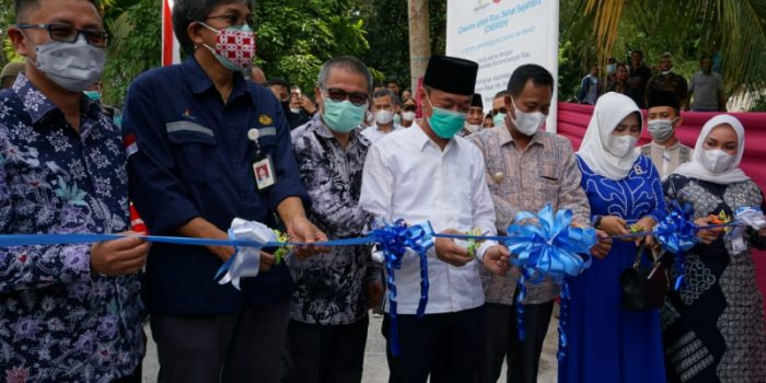 Bupati dan Wakil Bupati Rohil Resmikan Fasillitas Air Bersih dari PT CPI