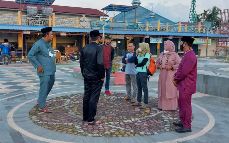 Panitia HPN 2022 dan HUT PWI ke-76 melakukan pertemuan dengan Pengurus LAMR Kota Pekanbaru, Ahad (09/01/2022).