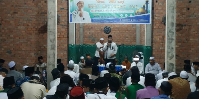 Bupati Inhil Resemikan Pelaksanaan Sholat 5 Waktu di Surau Baitussalam Tanjung Harapan