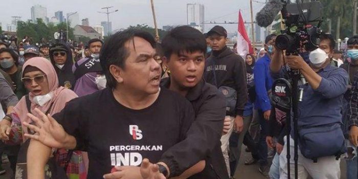 Jadi Korban Pengeroyokan, Kondisi Ade Armando Luka Serius dan Muntah Darah