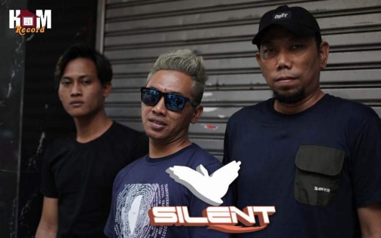 Silent Band Maknai Bermimpi Lewat Rilis Single Mengudara 6 IMG 20220601 120146