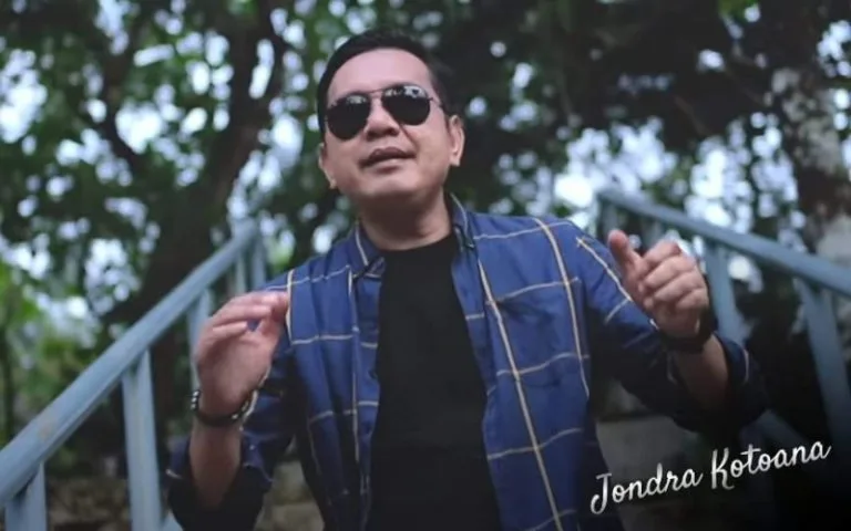 Jondra Kotoana Rilis Lagu Soal Hubungan Tak Sejalan