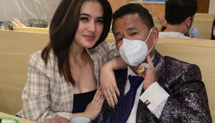 Hotman Paris Disebut Ngaku Pacari Iqlima Kim