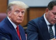 Trump Didakwa Simpan Dokumen Rahasia Pemerintah-Halangi Proses Hukum