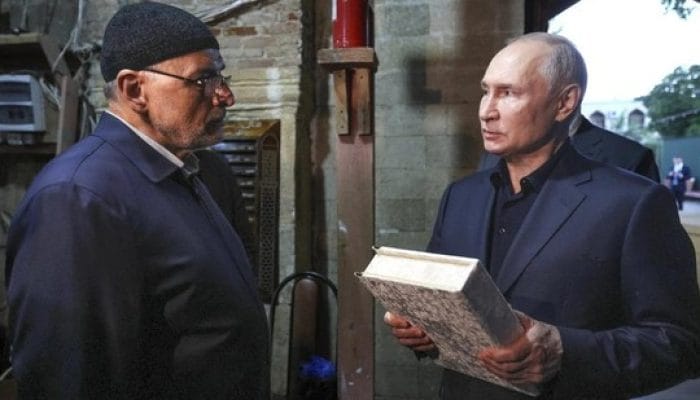 Kecam Pembakar Al-Quran, Putin Jadi ‘Pelindung Agama’ di Lebanon