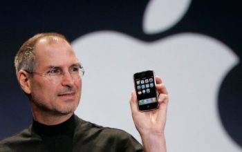 iPhone Generasi Pertama Dilelang, Laku Hampir Rp 3 Miliar