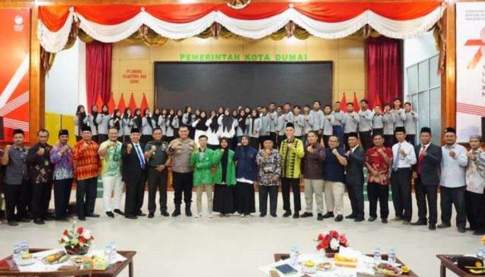 Wako Apresiasi Beasiswa Program Unggulan BAZNAS Dumai