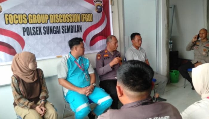 Polsek Sungai Sembilan Gelar Cooling System di PT EUP, ini yang Dibahas