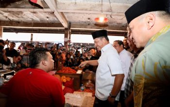 Tinjau Pasar Induk Tanah Tinggi, Mendagri: Inflasi Terkendali