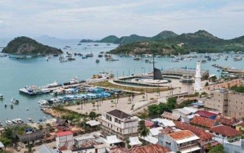 Labuan Bajo, Kabupaten Manggarai Barat, Nusa Tenggara Timur.