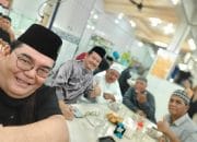 Untuk Keakraban, Pemkab Bengkalis Ngopi Bareng Usai Sholat Subuh Bersama Sejumlah Pejabat dari Kabupaten/Kota se-Provinsi Riau.
