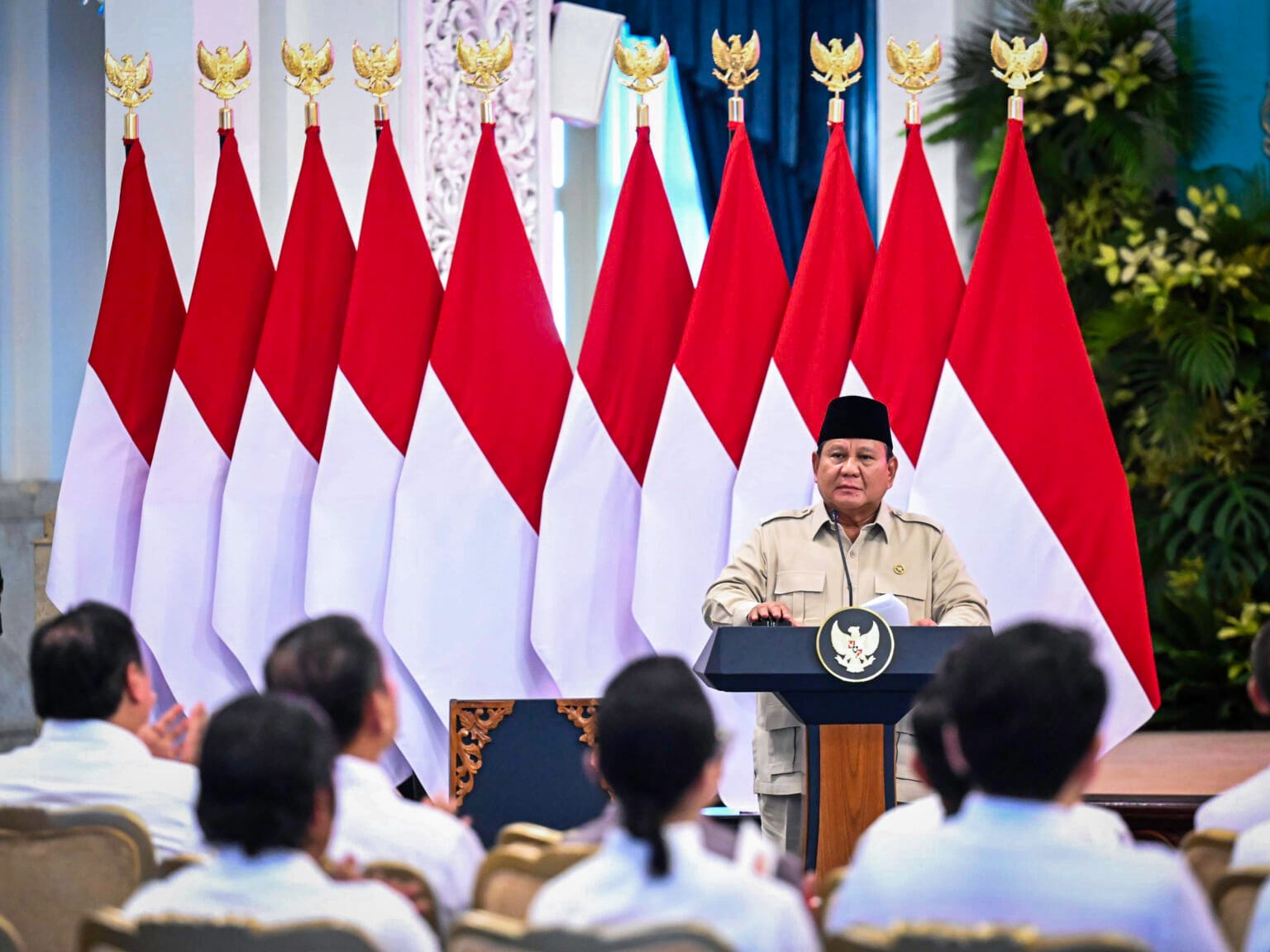 Presiden Prabowo Subianto secara resmi meluncurkan logo dan tema peringatan Hari Ulang Tahun ke-80 Kemerdekaan Republik Indonesia (RI) di Istana Negara, Jakarta, pada Rabu, 23 Juli 2025. (Foto: BPMI Setpres)