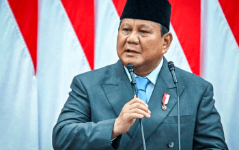 Presiden Prabowo Subianto menyampaikan pidato kenegaraan pertama pada Sidang Tahunan MPR RI dan Sidang Bersama DPR RI dan DPD RI di Gedung Nusantara MPR/DPR/DPR RI, Jakarta, pada Jumat, 15 Agustus 2025. (Foto: BPMI Setpres)