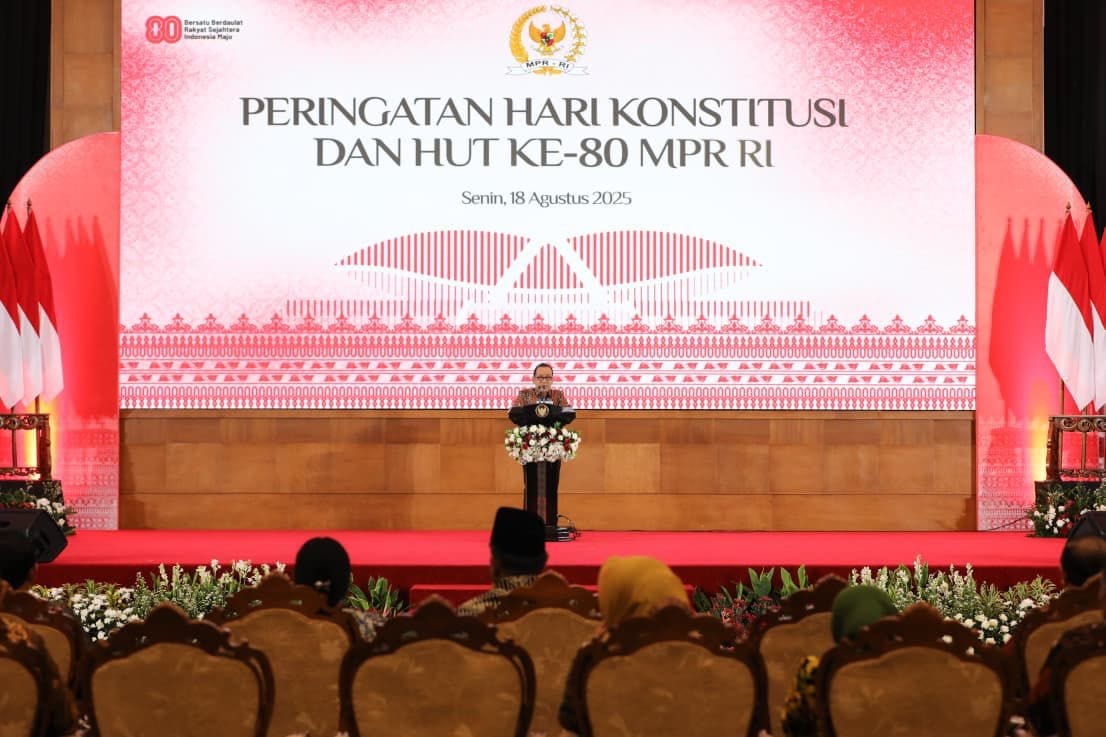 Menko PMK Tegaskan Arahan Presiden Prabowo: UUD 1945 Bukan Sekadar Slogan, tapi Rancang Bangun Nyata Bangsa 1 IMG 5642