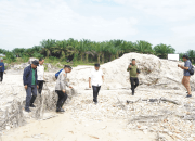 Gubernur Riau Tinjau Tambang Emas Ilegal di Kuansing, Dorong Penataan Lewat WPR