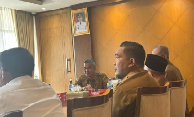 Pemprov Riau dan Pertamina Bahas Bufferzone Dumai, RT 02 Tanjung Palas Dipastikan Bukan Lagi Kawasan Terdampak
