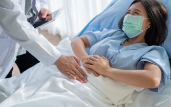 Ilustrasi Sakit Perut Setelah Operasi. Foto : Alodokter