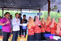 Ringankan Duka Korban Kebakaran, DWP Bengkalis Serahkan Bantuan Sosial