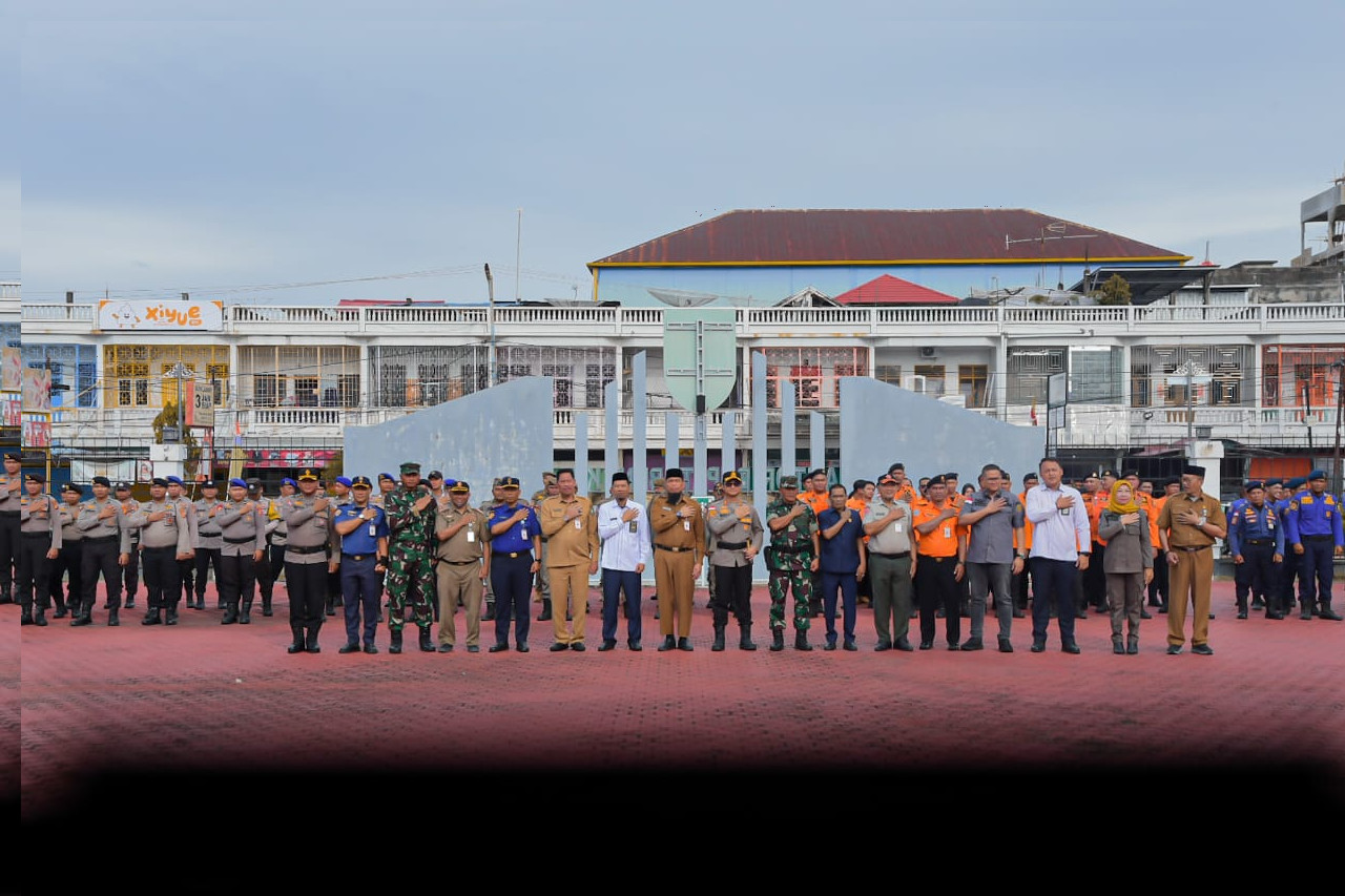 Pemkab Bengkalis Gelar Apel Kesiapsiagaan Hadapi Penanganan Bencana Banjir 1 72410612253 img 20251027 wa0000