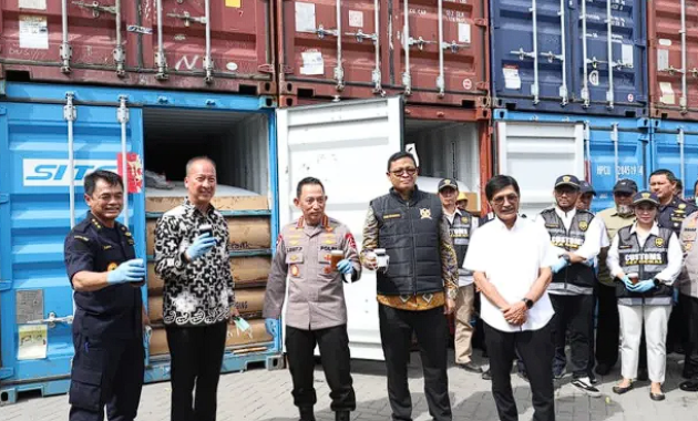 Satgassus Polri dan Bea Cukai Gagalkan Penyelundupan Turunan CPO