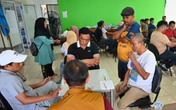 Ajang Silaturahmi, PWI Riau Resmi Buka Kejuaraan Tenis Meja dan Domino 3 IMG 20251115 142529