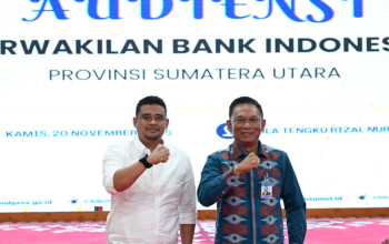 Gubernur Sumatera Utara (Sumut) Muhammad Bobby Afif Nasution menerima kunjungan Kepala Perwakilan BI Sumut Rudy Brando Hutabarat, di Aula Tengku Rizal Nurdin, Jalan Sudirman Nomor 41, Medan, Kamis (20/11/2025). (Foto : Diskominfo Sumut YT Hariono)