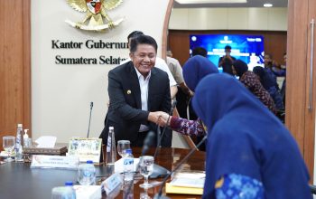 Gubernur Herman Deru Terima Tim Juri IGA 2025, Paparkan Inovasi Unggulan Sumsel 3 NzXsIIPsp84cOZwvcACq0xz2LeZaRjnoIE2ebOe6