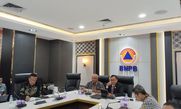 Mitigasi Hidrometeorologi: Kemenko PMK Tekankan Program Penanaman Pohon Jangan Sekadar Seremonial Belaka