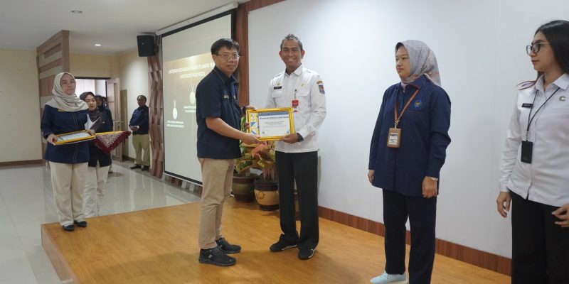 penghargaan 800x400 1