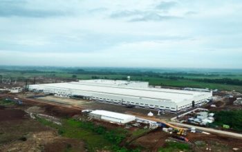 VinFast officially inaugurates electric vehicle plant in Subang, Indonesia 2 714709 Photo1 jpg 400x0