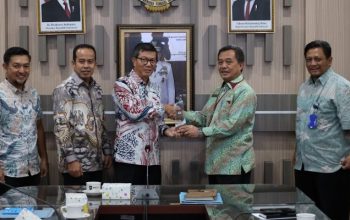 Audiensi Indeks Inovasi Kota Solok, BSKDN Kemendagri Tekankan Solusi Pendanaan, Hilirisasi, dan Pembudayaan Inovasi 6 Kota Solok 800x400 1