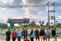 Sambut Ramadhan, IPEKATIM dan Kartar Kelurahan Kota Gotong Royong Makam Taman Kota Layu 9 67012883781 06cced35 0c8a 4764 ba22 1f6506481001