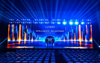 KECERDASAN, TERCERAHKAN: LUXEED Resmi Debut di Panggung Global, Mendefinisikan Ulang Kemewahan dan Kenikmatan Berkendara melalui Teknologi Cerdas 6 1792934485 image1